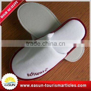 Disposable Nonwoven white velvet eva hotel slipper With Customized Logo