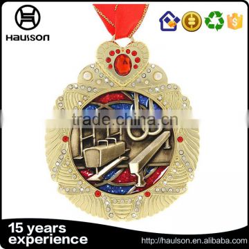 new fashion wholesale 3d custom stamping rimmed shiny diamond glittering insert iron brass zinc alloy gold plated sport medal wi