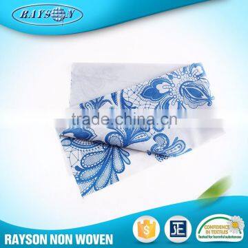 China Supplier Nonwoven Printed Machine Cutting Tablecloth photo-2