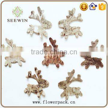 Small Deer Natural Flower Wood Bark Engraving photo-4