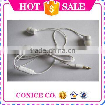 hot sale promotion white earphone of high quality sound for cellphone with mic