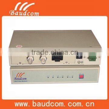 Baudcom Fiber to E3/DS3 fiber optical convertor