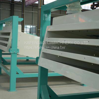 High Yield Corn Vibrating Screen for Sale photo-4