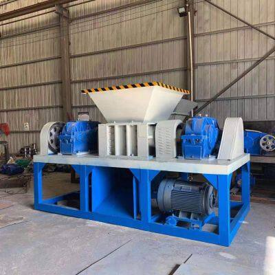 Mini Déchiqueteur de carton/plastique/métal Machine de déchiquetage de troncs de bois en vente photo-2