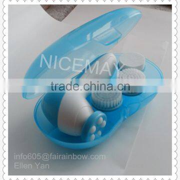 Facial Cleansing Brush