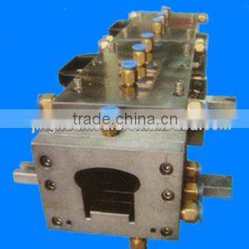 China WPC Mould for WPC Handrails