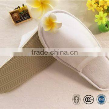 Hotel Cut pile closed toe slipper with tag logo bathroom slippers