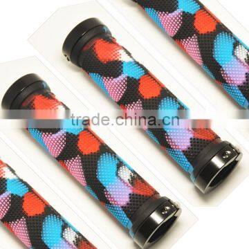 patent new design 2015 mixed full color TPR PVC ergonomics human engineering super soft lock handlebar bicycle grip