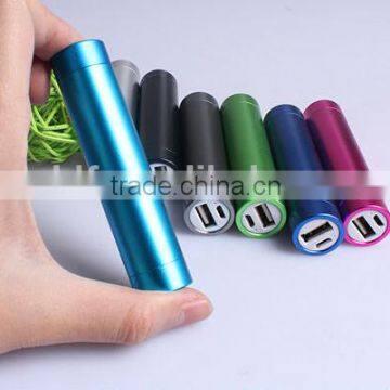 Best promotional gift manufacturer price cylinder metal portable charger power bank fast delivery