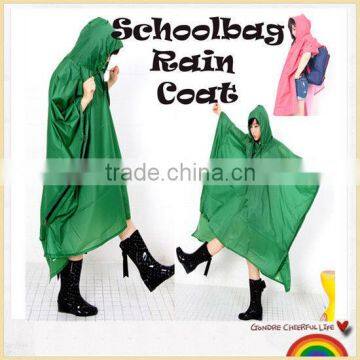 Hooded poncho for adults