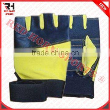 Customized Short Finger Cycling Gloves, Bicycle Gloves , Custom Designs and Logos are Welcome