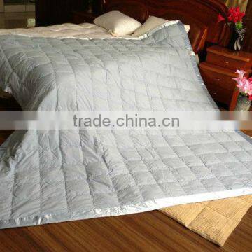 quilted solid gel microfiber polyester blanket
