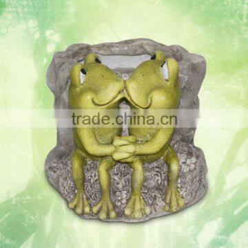 animal shape garden frog planter