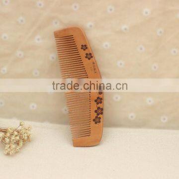 Hot Sale OEM Peach Wood Pocket Size Personalized Hair Comb photo-2