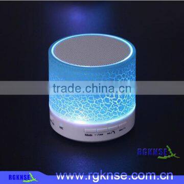 RGKNSE Wholesale Smart LED Light Speaker Wireless Bluetooth Mini Speaker With LED Flash Light