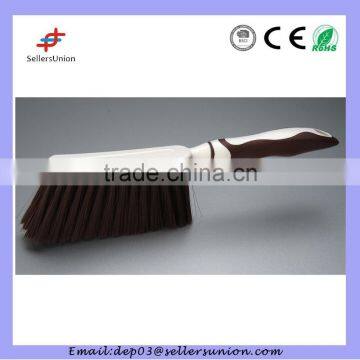 Non-slip rubber grip sofa plastic brown bed brush