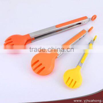 12" Skidproof Handle Nylon Food Tongs photo-3