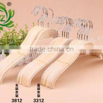 Wooden Hanher for Clothes photo-2