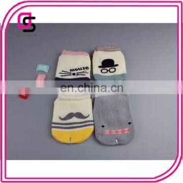 2017 Hot selling good quality cotton baby printed socks