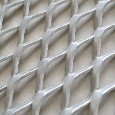 Hexagonal Expanded Metal Mesh for Scaffolding and Guardrail Applications