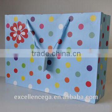 34*22*6.5cm exquisite stylish paper bag printing with ribbon, hand carry bags