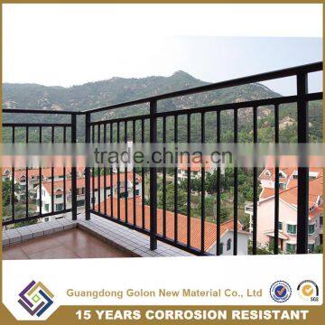 2016 Popular Wrought Iron Balcony Railing Designs photo-3