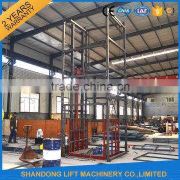 5m 2000kgs Warehouse Guide Rail Chain Lifting Cargo Lift