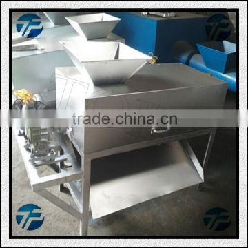 Industrial Green Walnut Peeling and Washing Machine for sale