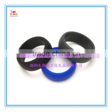 Hot sale American size 5 silicone finger ring inner diameter 15.7mm, 9mm width height silicone finger ring