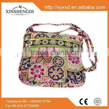 China supplier cotton bright quilted hipster travel girl's oem girls crossbody bag