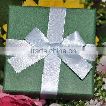 Plastic wedding gift box for wholesales