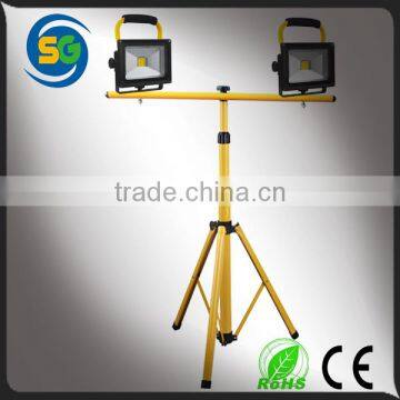 Rechargeable Led Flood Light IP65 Waterproof Outdoor Led Lights Portable 10w 20w 30w 50w 100W Hot Sale Lights photo-5