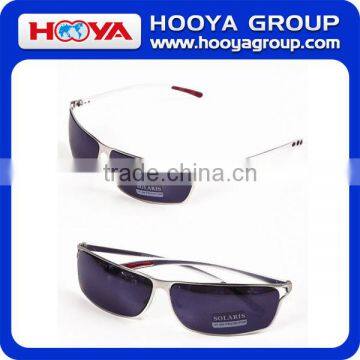 2014 Latest Model Wearing Sunglasses