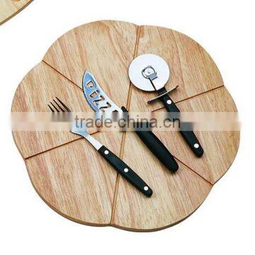 wooden pizza board