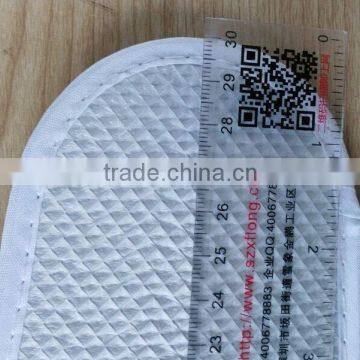 White Disposable Slipper With Waffle Farbic for Hotel Use photo-3