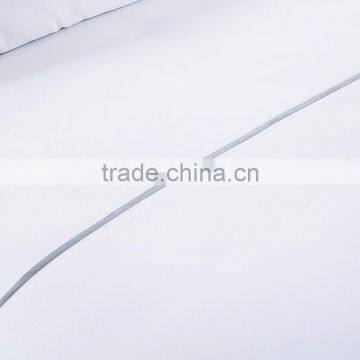 China Supplier Dubai 4 Stars Hotel Egyptian Cotton Bed Linen Embroidering Duvet Cover Set photo-4