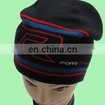 Boy's knitted beanie