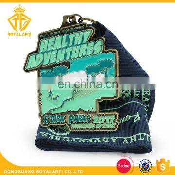 Green Enamel Custom Healthy Sport Family Medal