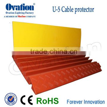 Factory direct price ramps for trucks rubber 5 channel cable cross made of PU 5 channel PU cable cross stage cable protector