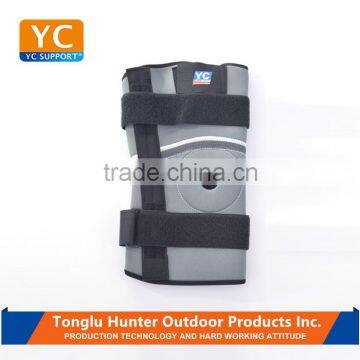 Adjustable neoprene knee protective patellar tendon support strap open hole in the knee