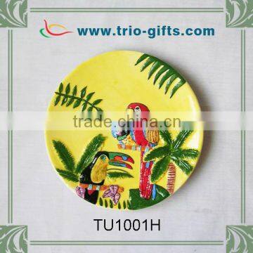 Indoor decorative ceramic plates with parrot