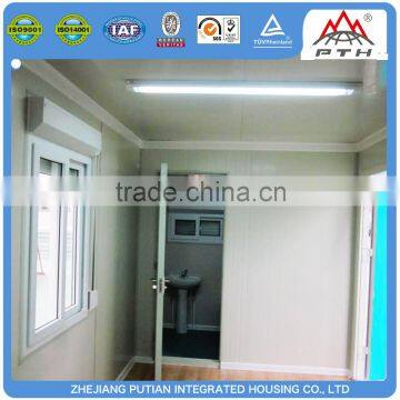 Fast building construction prefab three bathroom shower house