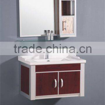 aluminue cabinet with soft close