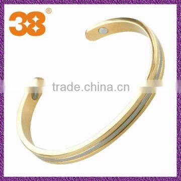 Wholesale custom logo charm 24k gold magnetic stainless steel bracelets bangles