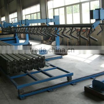 Automatic stacker machine for steel sheet