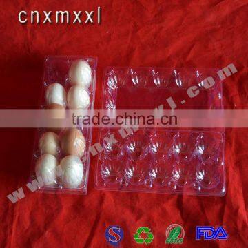 Disposable plastic egg tray