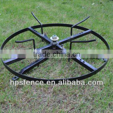 Strong based wire spinner with adjustable brake for electric fence