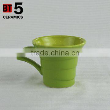 Different color inside and outside unique shape ceramic mug for sale