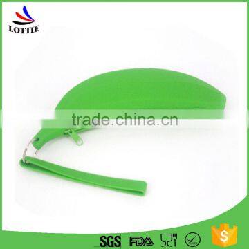 Banana Shape Silicone Pencil Case Wallet Coin Zipper Bag photo-2