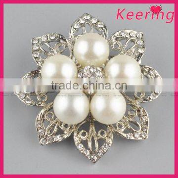 Wholesale gorgeous and fashionable flower pearl rhinestone brooch in bulk WBR-1670